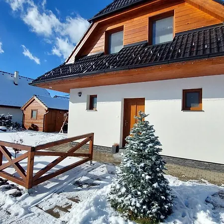 Semesterbostad House Sabala 3