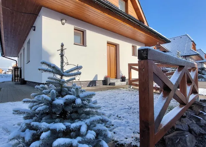 House Sabala 3 Дом отдыха Стара-Лесна