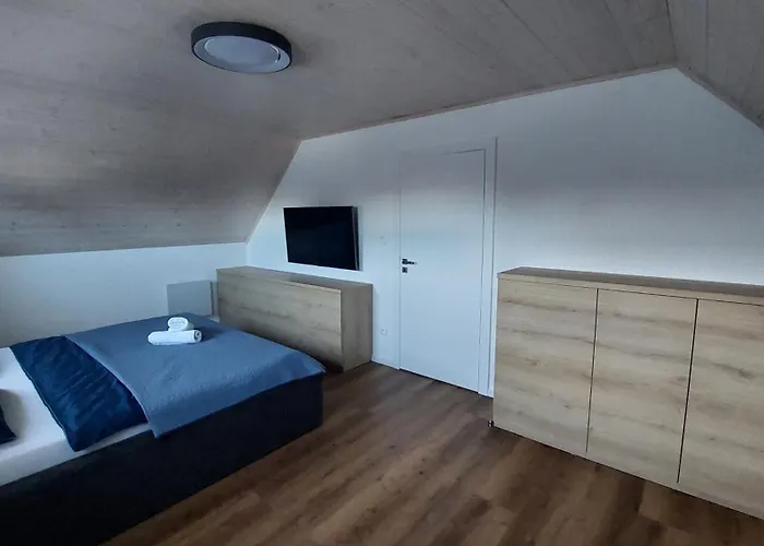 House Sabala 3 Дом отдыха Стара-Лесна